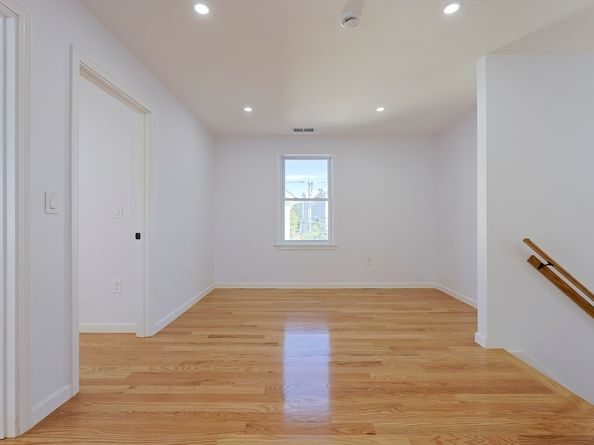 149 Pearl Street, Malden MA 02148