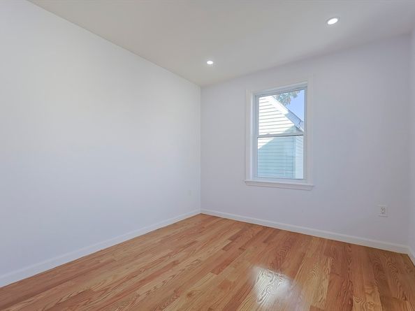 149 Pearl Street, Malden MA 02148