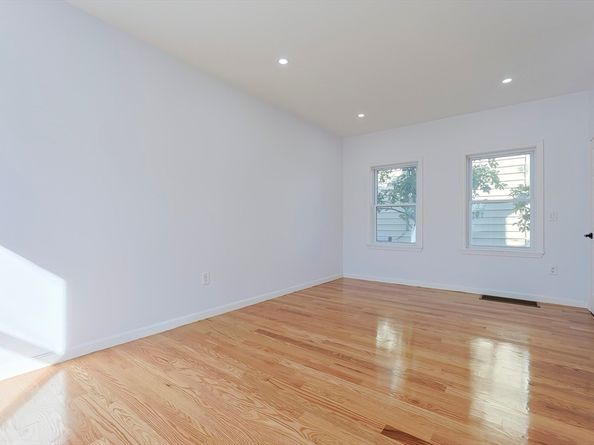 149 Pearl Street, Malden MA 02148