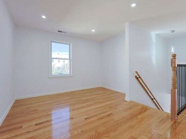 149 Pearl Street, Malden MA 02148
