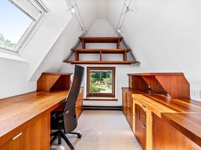 55 Leicester St, Brookline MA 02445