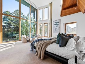 55 Leicester St, Brookline MA 02445