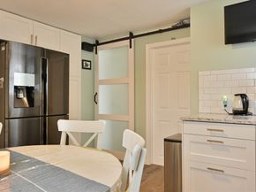 60 Roy St, Swampscott MA 01907