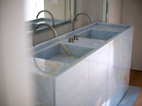 45 White Oak Road, Wellesley MA 02481