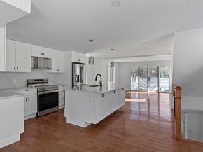 6 Hillside Rd, Northborough MA 01532