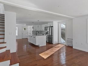 6 Hillside Rd, Northborough MA 01532