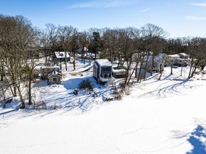 6 Hillside Rd, Northborough MA 01532