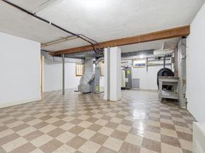 5 Crest Dr W, Dover MA 02030