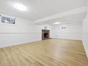 5 Crest Dr W, Dover MA 02030