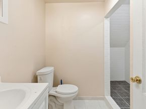 162 Humboldt Ave, Boston MA 02121