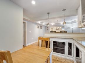 216-220 Newtonville Ave 218, Newton MA 02460