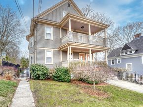 216-220 Newtonville Ave 218, Newton MA 02460