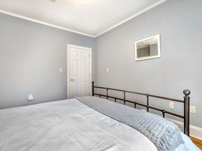 216-220 Newtonville Ave 218, Newton MA 02460