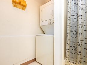 1307 Lagrange 1307, Boston MA 02467