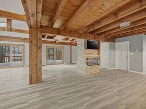 98 Walnut St, Halifax MA 02338