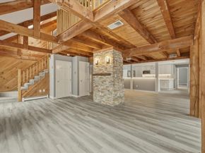 98 Walnut St, Halifax MA 02338