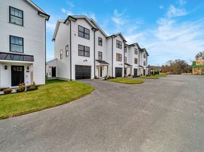 32 Birch Brook Landing 25, Lynn MA 01905