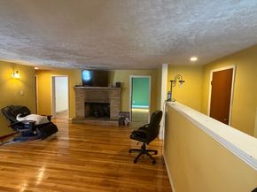 845 Stafford St, Leicester MA 01542