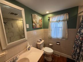 845 Stafford St, Leicester MA 01542