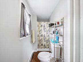 27 Clifton St, Fitchburg MA 01420