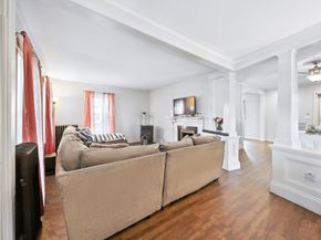 27 Clifton St, Fitchburg MA 01420