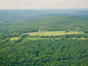 233 Ragged Hill Road, West Brookfield MA 01585