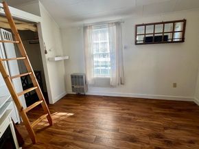 1 Charte Ct, Rockport MA 01966