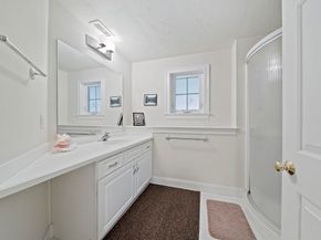 58 Bay Farm Rd 58, Duxbury MA 02332