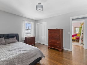 79 High St, Uxbridge MA 01569