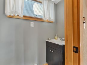 76 Hovey St 3, Watertown MA 02472