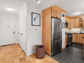 151 Tremont St 10, Boston MA 02111