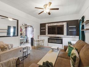 33 Pearl St, Fitchburg MA 01420