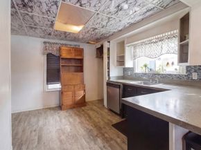 33 Pearl St, Fitchburg MA 01420