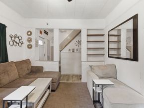 33 Pearl St, Fitchburg MA 01420