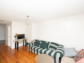 35 Houghton St, Worcester MA 01604