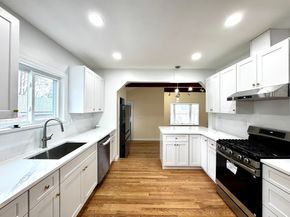 98 Safford St, Quincy MA 02171