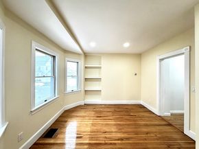 98 Safford St, Quincy MA 02171