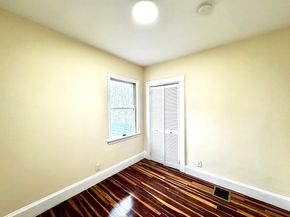 98 Safford St, Quincy MA 02171