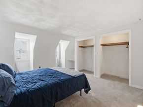 139 Wellman Ave 139, Chelmsford MA 01863