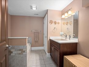 7 Primmett Lane 7, Worcester MA 01609