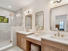 71 Cloverdale 1, Newton MA 02461