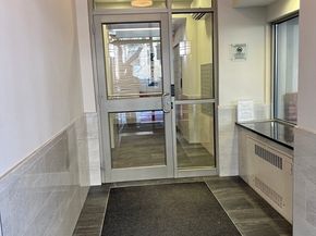 108 Peterborough St. 4F, Boston MA 02215
