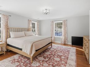 5 Peter St. D, Uxbridge MA 01569