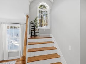 5 Peter St. D, Uxbridge MA 01569