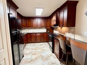 30 Revere Beach Pkwy 711, Medford MA 02155