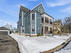 14 Maple St 14, Watertown MA 02472