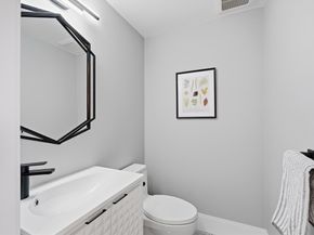 14 Maple St 14, Watertown MA 02472