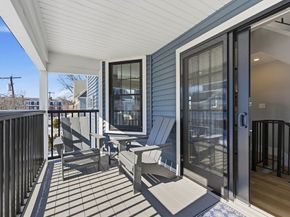 14 Maple St 14, Watertown MA 02472