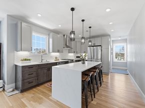 14 Maple St 14, Watertown MA 02472