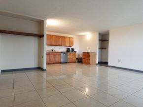 37 Skyline Dr 11, Braintree MA 02184